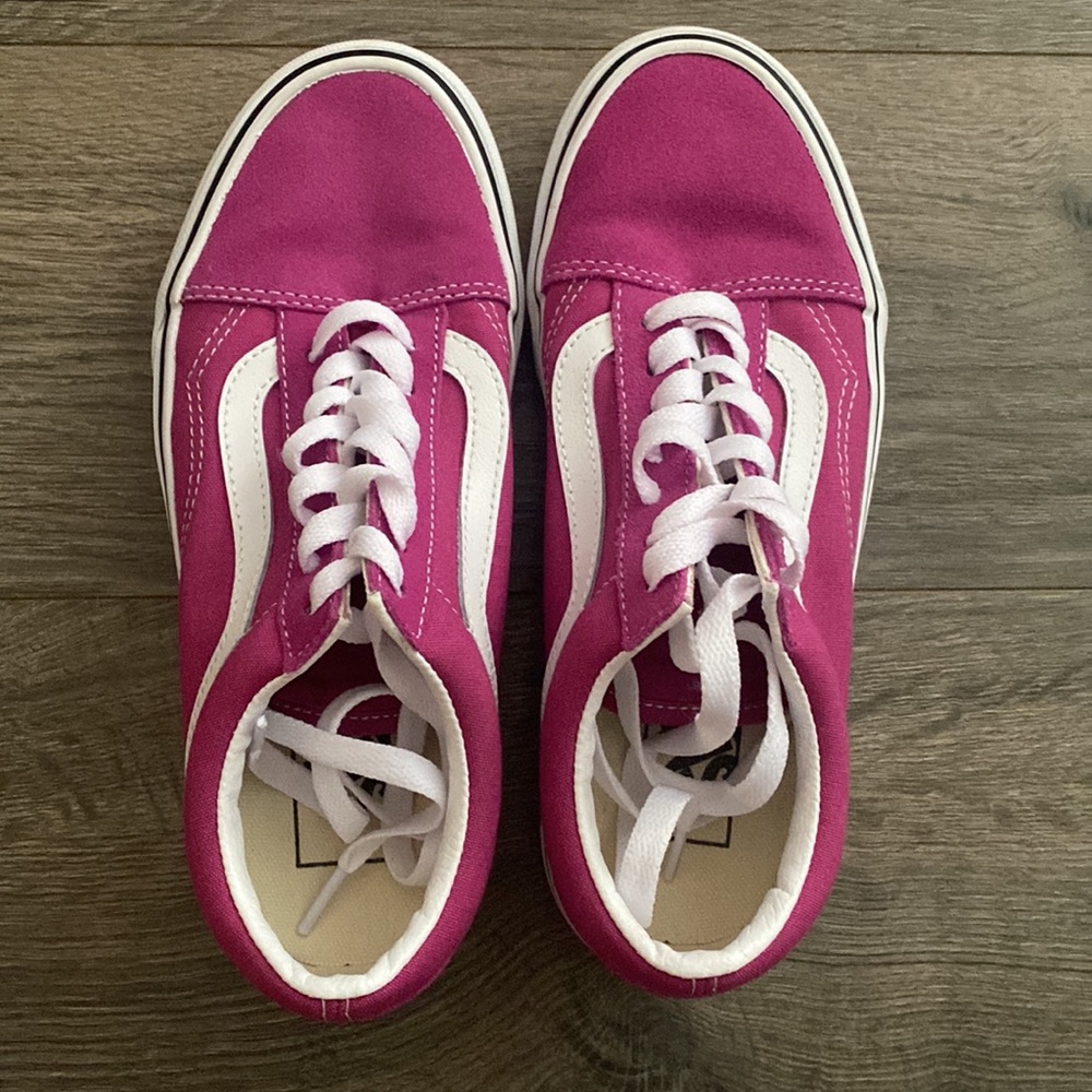 Vans Old Skool Fuchsia Red/True White Women’s 6